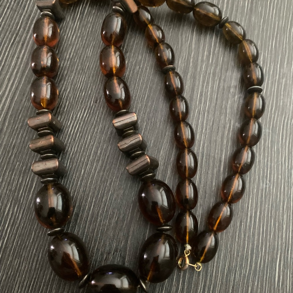 Classic Brown Bead Necklace - Elegant Women Jewelry